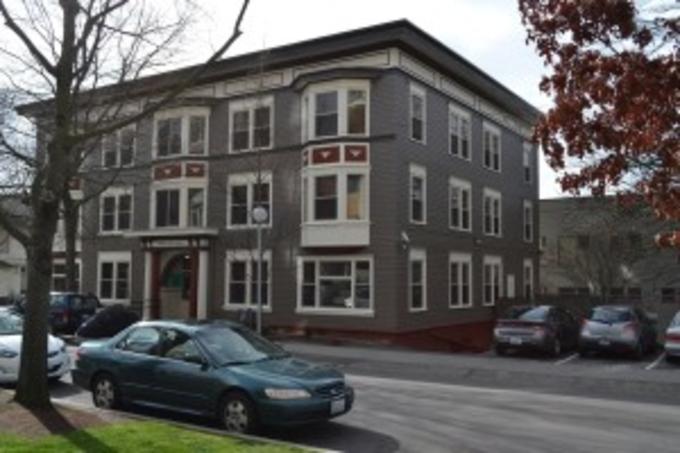 Front Right of Bldg